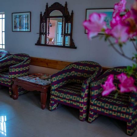 Travellers' Inn Darjeeling (West Bengal) Ngoại thất bức ảnh