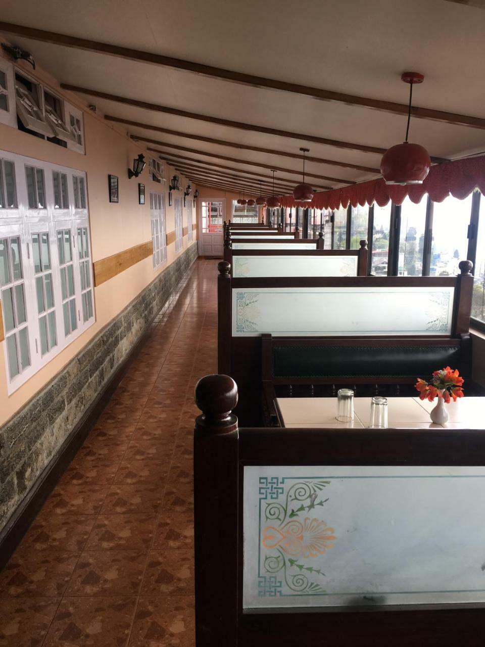 Travellers' Inn Darjeeling (West Bengal) Ngoại thất bức ảnh