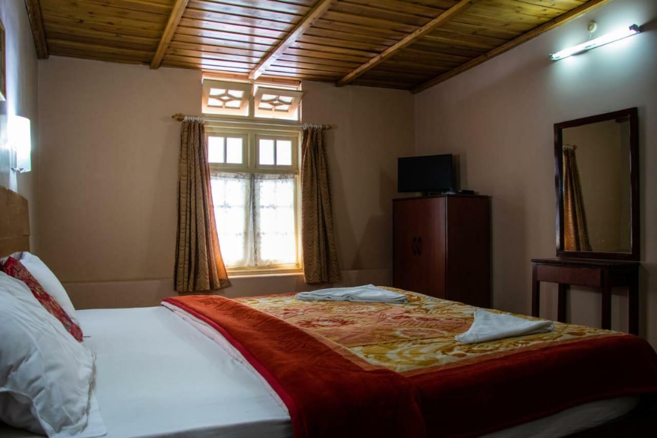 Travellers' Inn Darjeeling (West Bengal) Ngoại thất bức ảnh