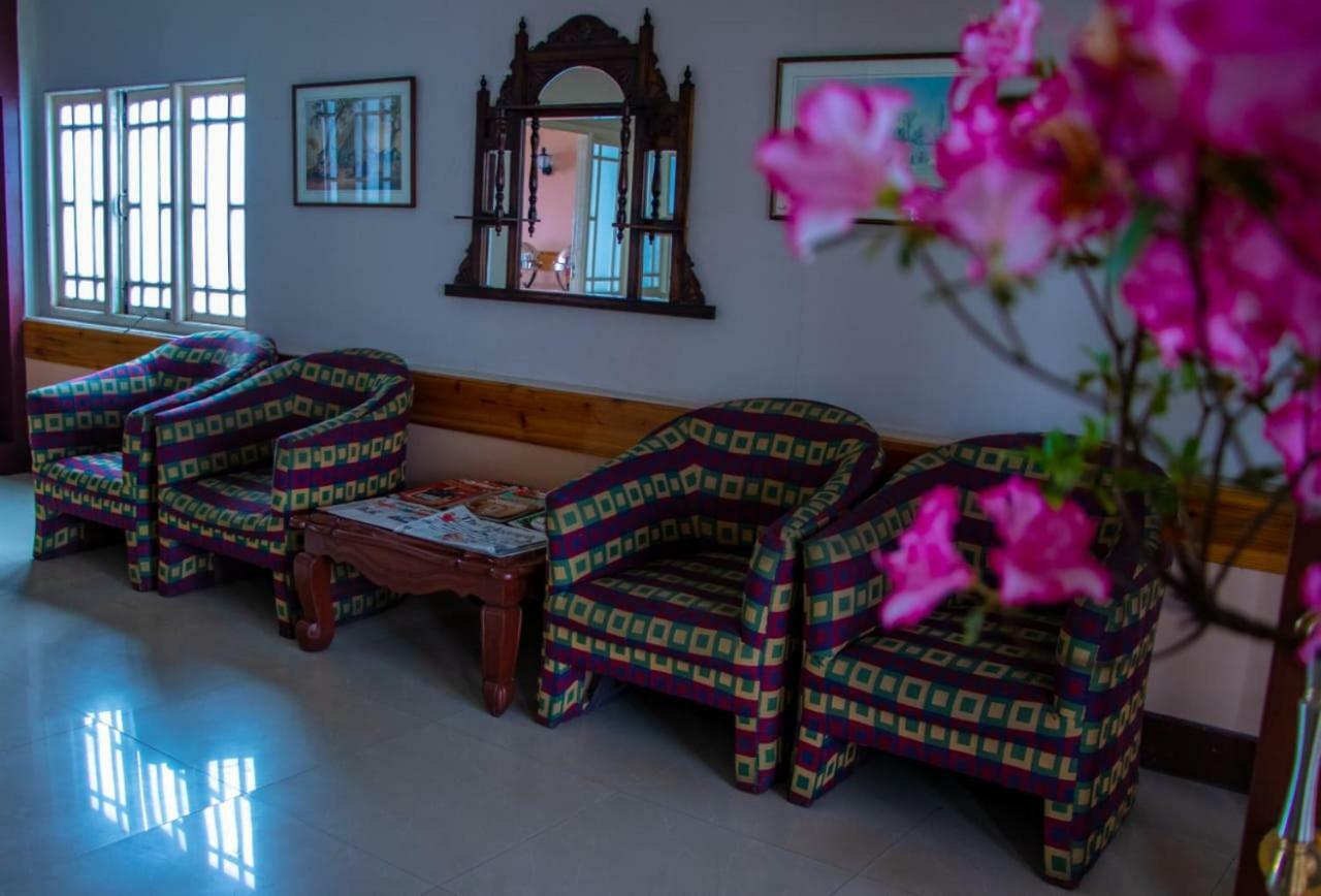 Travellers' Inn Darjeeling (West Bengal) Ngoại thất bức ảnh